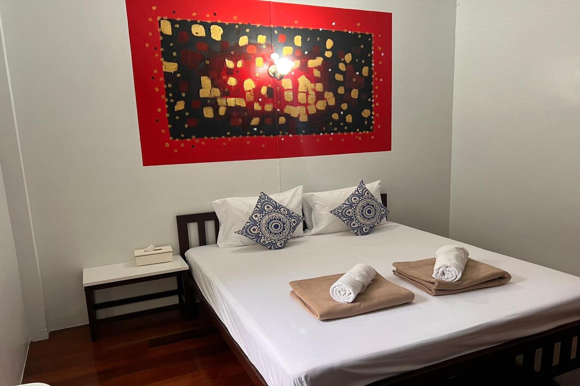 Phuket Old Town Hostel Екстер'єр фото