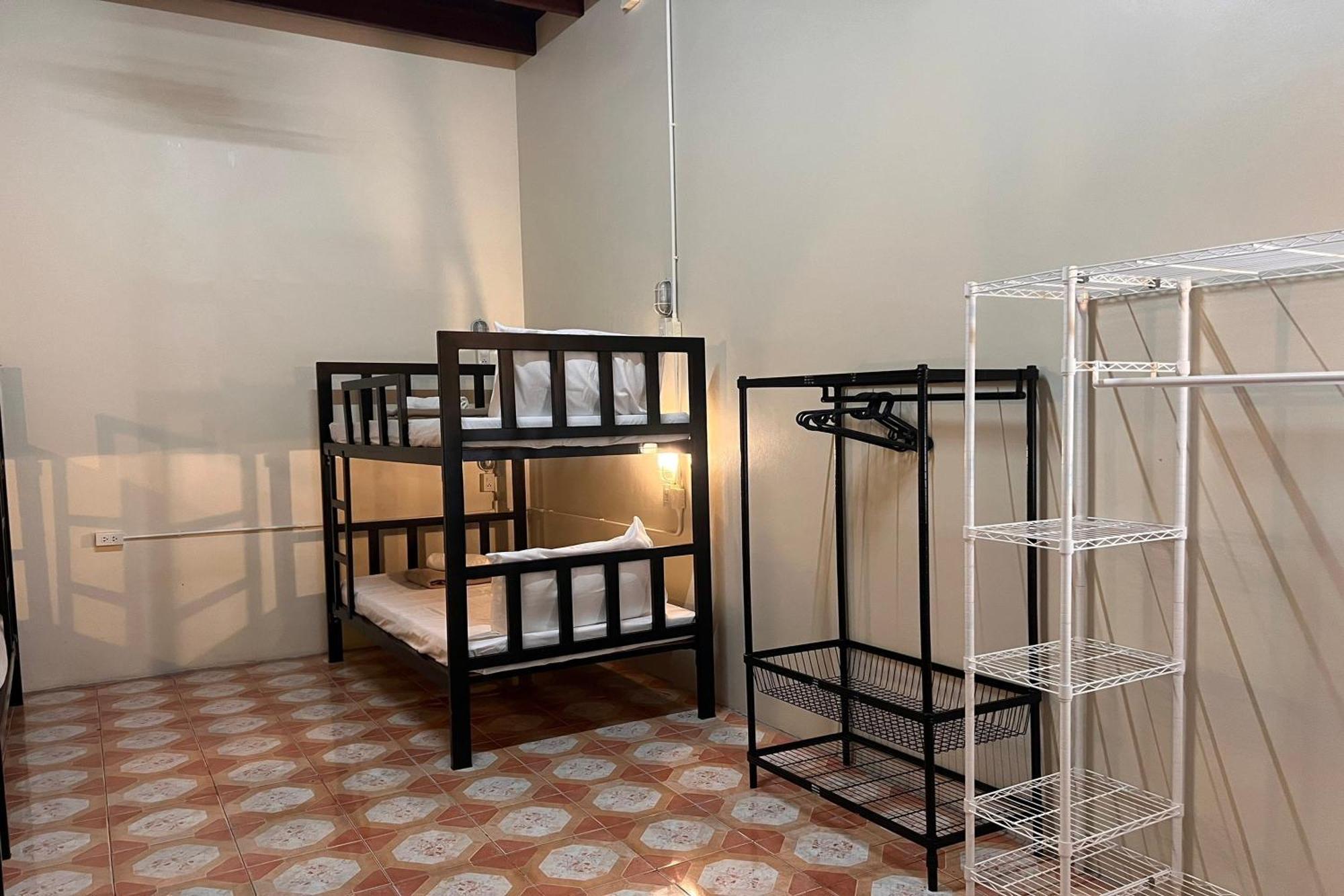 Phuket Old Town Hostel Екстер'єр фото
